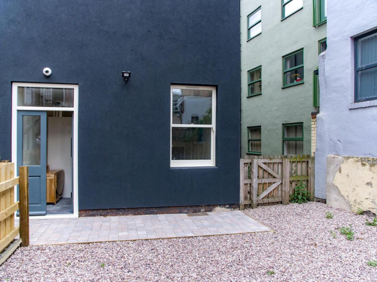 Spacesavers At Figtree Lane Sheffield Exterior foto